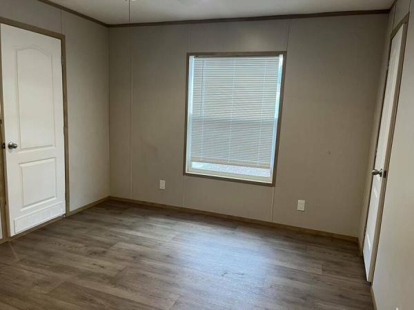 2022 76CEJ16663AH22  Home