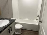 2022 76CEJ16663AH22  Home