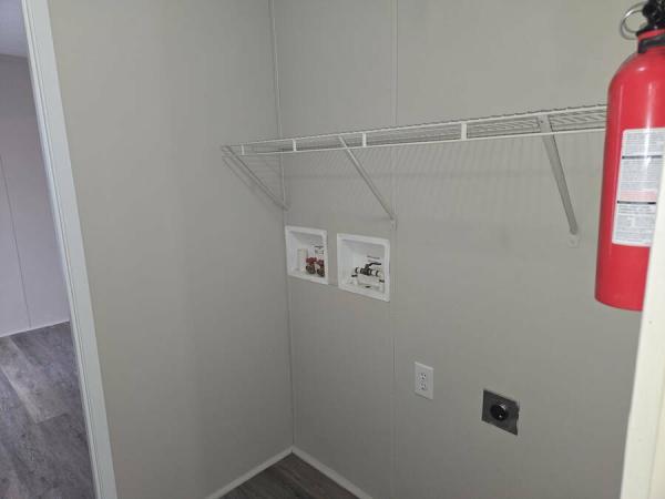 2020 DED1664 9LH1  Home