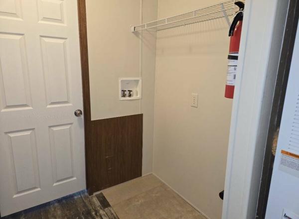 2020 LH167232B-F  Home