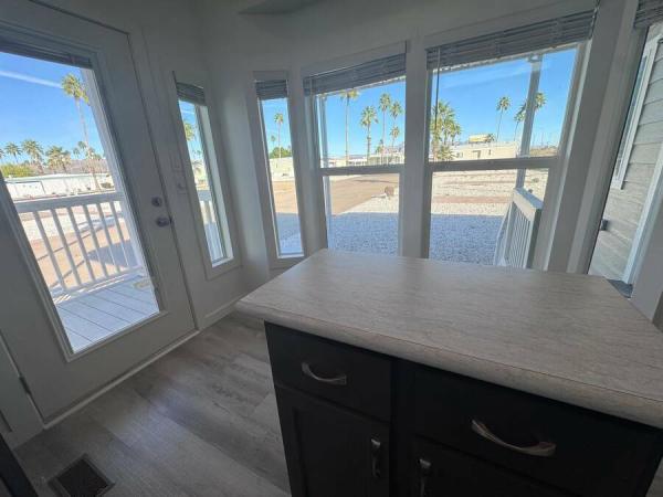 2025 120MA11351J  Home