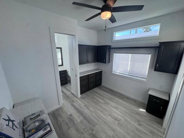 2025 120MA11351J  Home