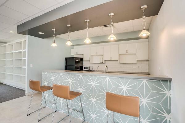 2025 120MA11351J  Home