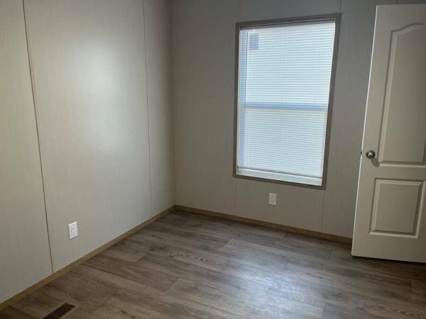 2023 76CEJ16663AH23  Home