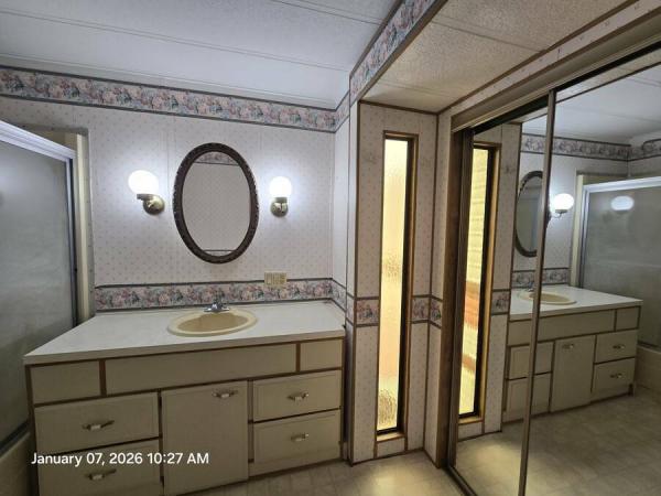 1983 MOBILE HOM  Home