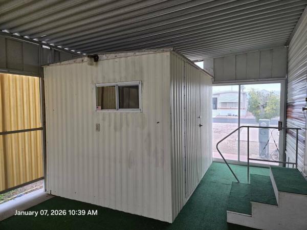 1983 MOBILE HOM  Home