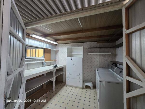 1983 MOBILE HOM  Home