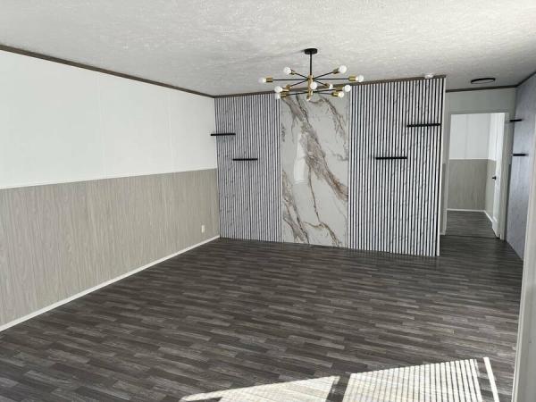 2019 22MHR16562BH19  Home