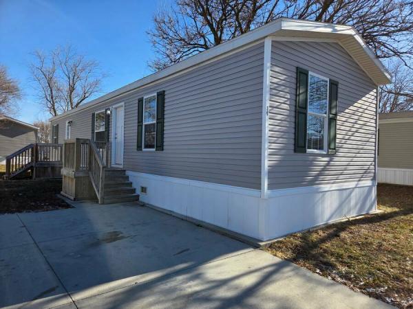 2021  Mobile Home For Sale