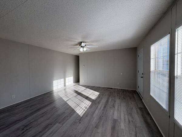 2019 LH166432F  Home