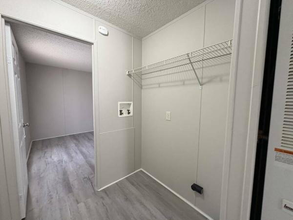 2019 LH166432F  Home