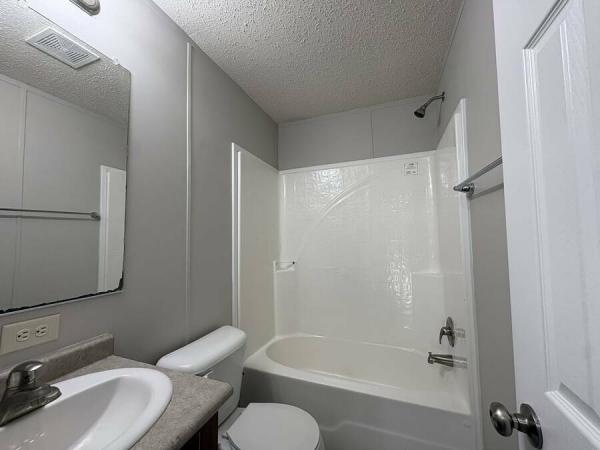 2019 LH166432F  Home