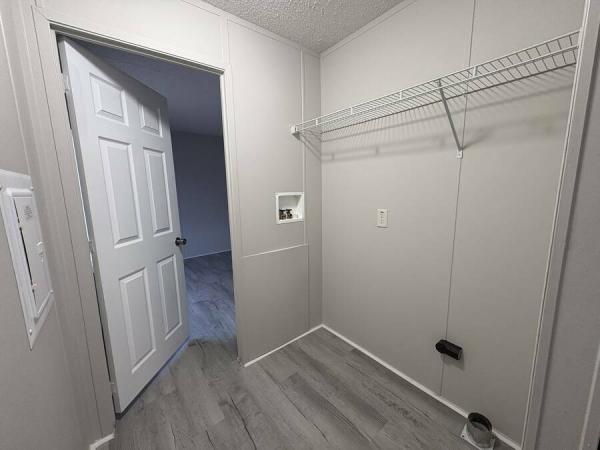 2019 LH166432F  Home