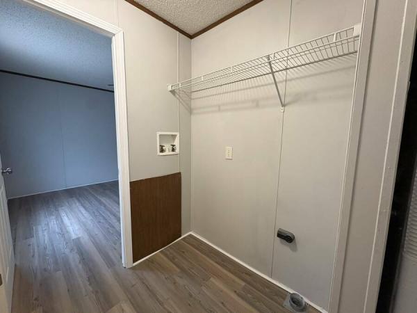 2019 LH166432F  Home