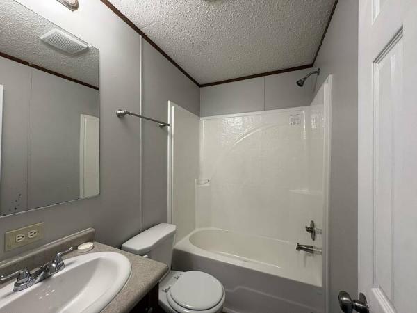 2019 LH166432F  Home