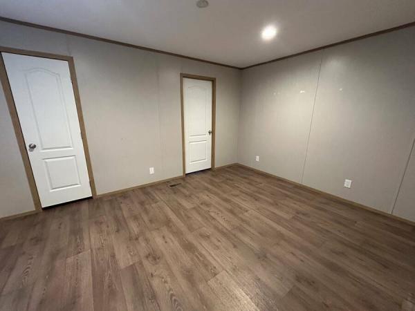 2021 76CEJ16663AH22  Home