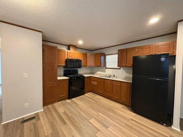 2020 LH166432F  Home