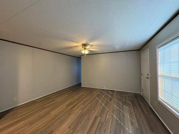 2020 LH166432F  Home