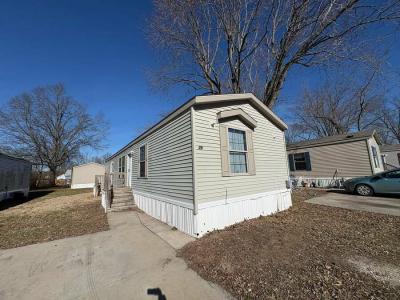Mobile Home at 200 Paradise Acres Rd, #79 Carterville, IL 62918
