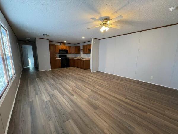 2019 LH166432F  Home