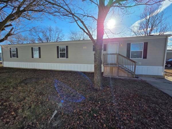 2017 MOJAVE6703FM  Home