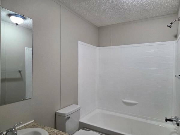 2017 MOJAVE6703FM  Home