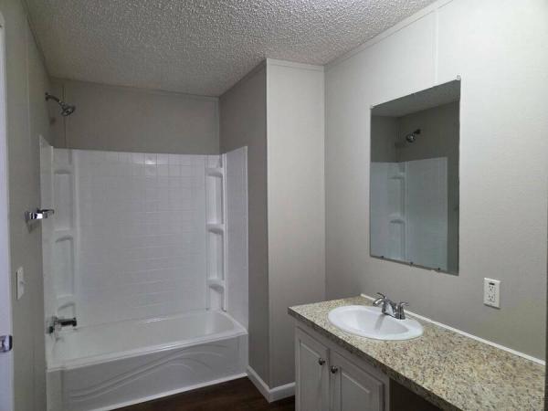 2017 MOJAVE6703FM  Home