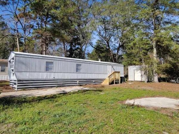 1983 LL14562BFKIC  Home