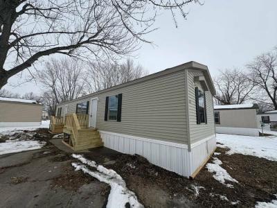 Mobile Home at 200 Paradise Acres Rd, #102 Carterville, IL 62918