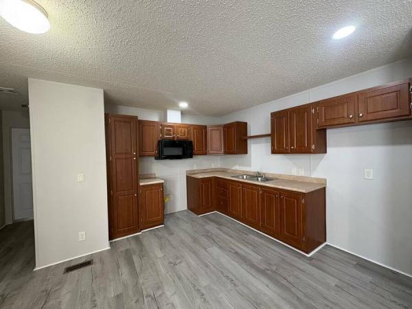 2019 LH166432F  Home