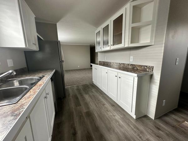 2022 Champion Redman Advantage II  Home