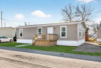 Mobile Home at 9843 Sackett Dr, Lot 28 Brownsburg, IN 46112