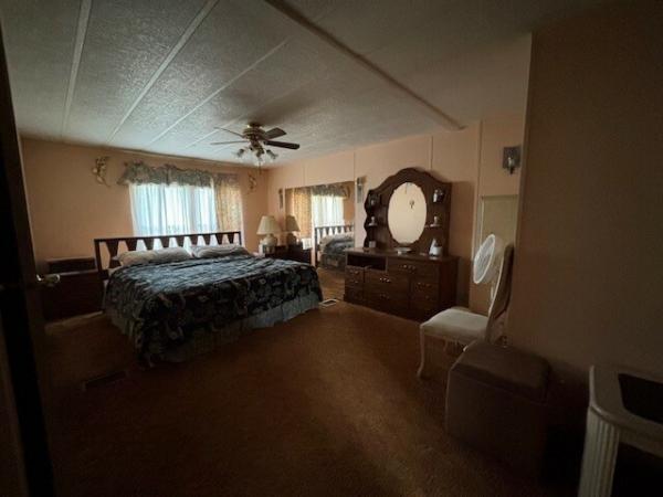 1984 PALM  Home
