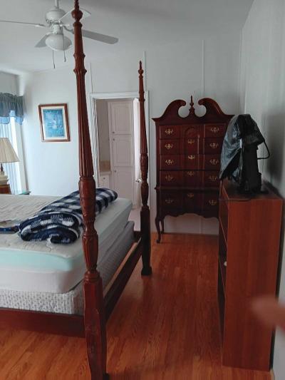 Photo 4 of 15 of home located at 3709 Asbury Dr. Parrish, FL 34219