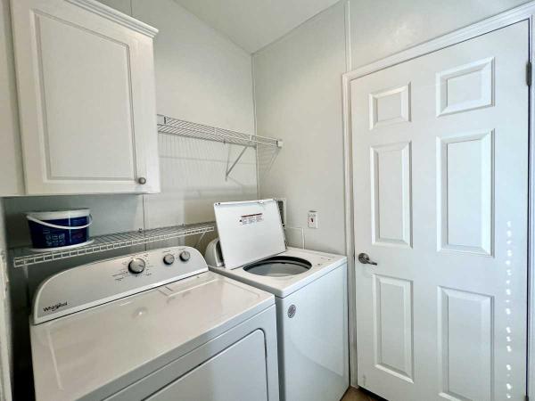 2006 FLEE LifeStages Series Manufactured Home