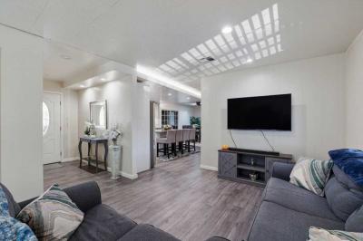 Photo 3 of 8 of home located at 304 Los Encinos St San Jose, CA 95134