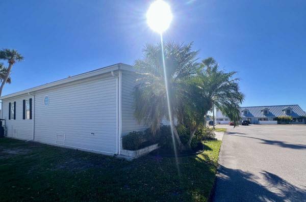 2006 FLEE LifeStages Series Manufactured Home