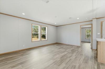 Photo 4 of 7 of home located at 8400 Breeze Hill Drive Lake Wales, FL 33898