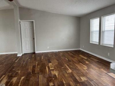 Photo 3 of 7 of home located at 6901 SE 14th St. #308 Des Moines, IA 50320