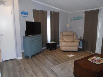 Photo 5 of 22 of home located at 3432 State Road 580, #Lot 444 Safety Harbor, FL 34695