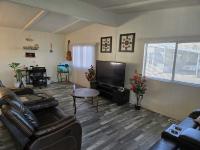 1982 Commodore Paramount Manufactured Home