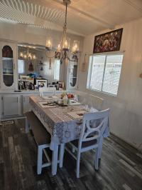 1982 Commodore Paramount Manufactured Home