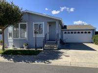 1990 Delaware Western Silvercrest Manufactured Home