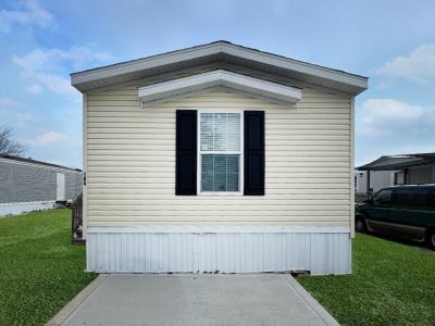 Mobile Home at 164 Avon Village Dr., Lot 164 Avon, IN 46123