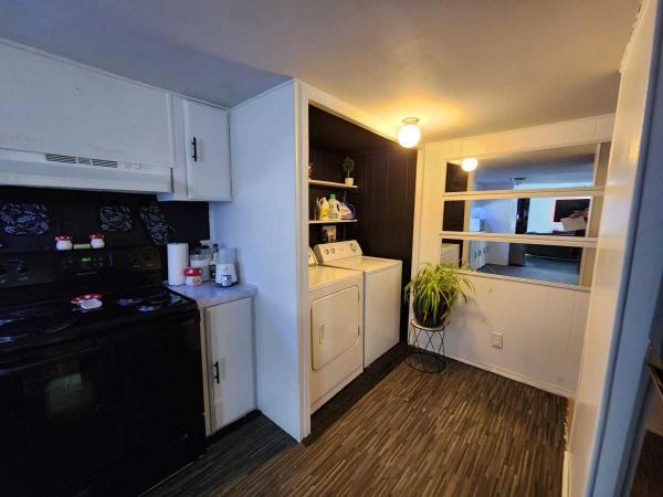 1974 Windsor Manufactured Home