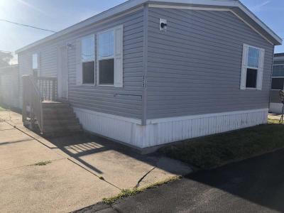 Photo 4 of 10 of home located at 2700 Brookpark Rd #313 Cleveland, OH 44134