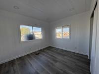 1980 SKYLINE Mobile Home