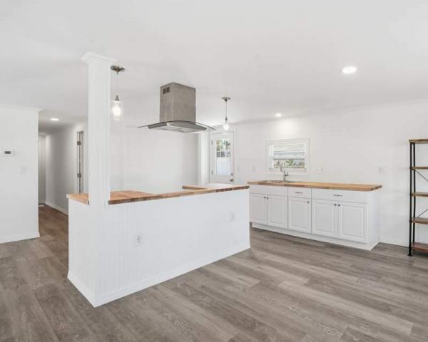 1975 TWIN Manufactured Home