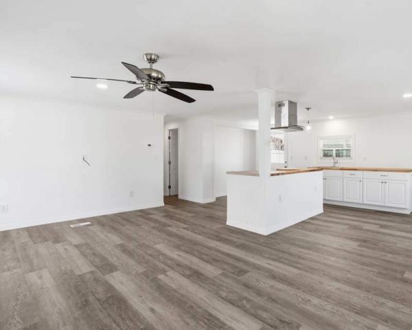 1975 TWIN Manufactured Home