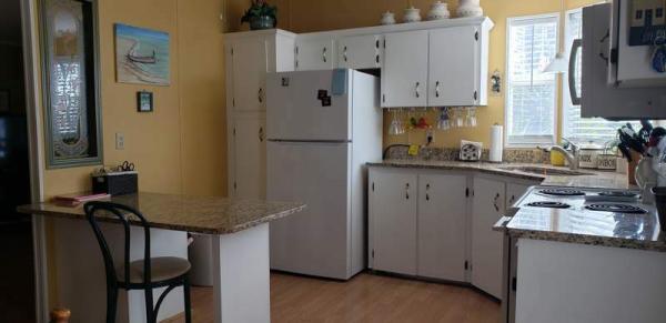 1992 Homes of Merit Manufactured Home